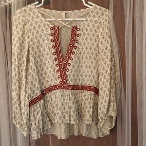 Crisscross front blouse